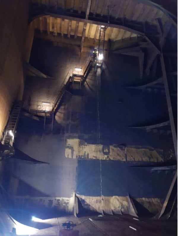 Inside a tank during a targeted close-up survey
