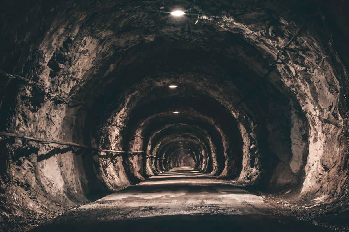 underground tunnel